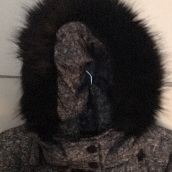 Guess Multi pockets zip and snap jacket w/ fur hood - Picture 5 of 8